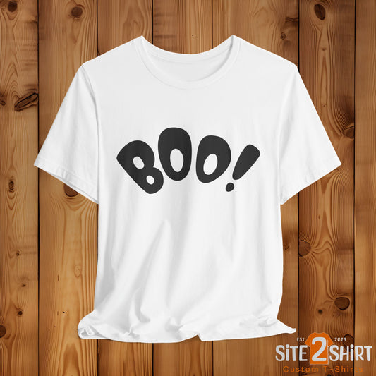 Boo! Classic Halloween T-Shirt – Spooky & Fun Halloween Statement Tee